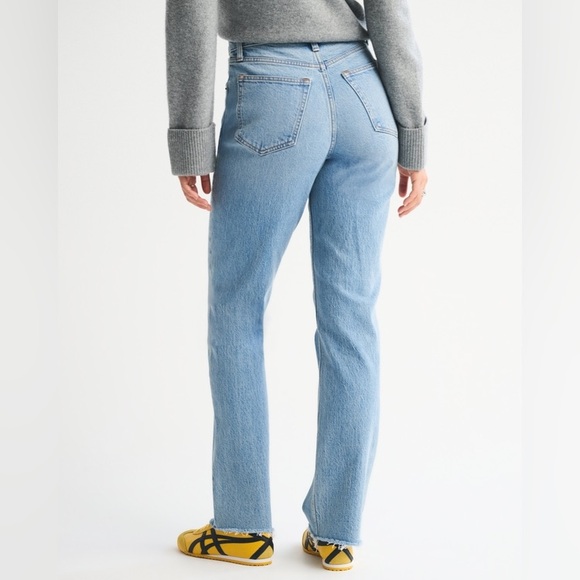 Abercrombie & Fitch The 90/ Slim Straight Ultra High Rise Jeans 31/12 Short - Picture 2 of 15